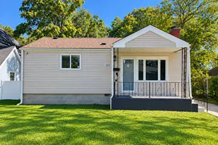 14925 Riverside Dr, South Holland, IL 60473 - Photo 2