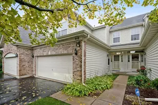 916 Havenshire Ct, Naperville, IL 60565 - Photo 2