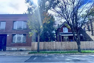 367 E 69th St, Chicago, IL 60637 - Photo 1
