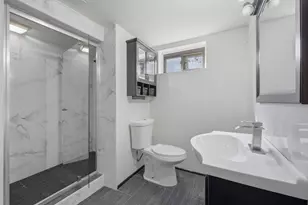 217 N Church Rd, Bensenville, IL 60106 - Photo 20