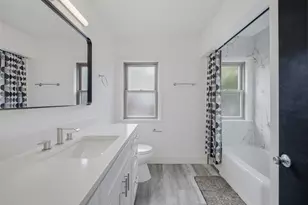 217 N Church Rd, Bensenville, IL 60106 - Photo 14