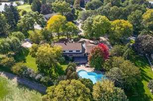 2435 Lexington Dr, Long Grove, IL 60047 - Photo 2