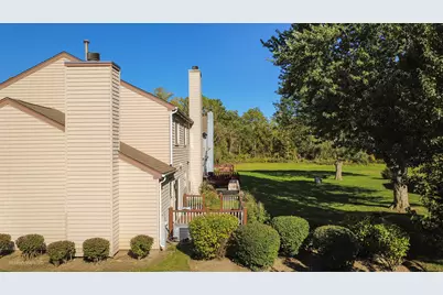 5217 Willow Court, Gurnee, IL 60031 - Photo 18