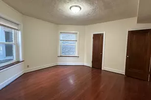 5530 N Artesian Ave, Chicago, IL 60625 - Photo 6