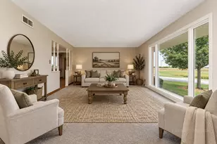 19790 E 1400 North Rd, Bloomington, IL 61705 - Photo 4