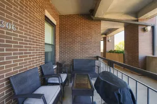 2510 W Irving Park Rd, Chicago, IL 60618 - Photo 24