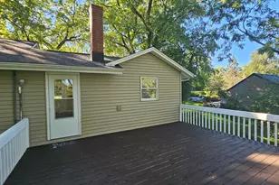 1105 S Hough St, Barrington, IL 60010 - Photo 26
