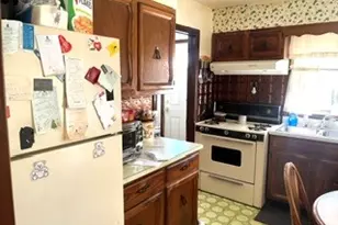 15435 Winchester Ave, Harvey, IL 60426 - Photo 4