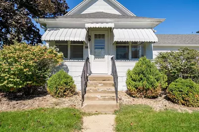 406 E Cherry Street, Chatsworth, IL 60921 - Photo 2