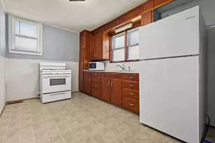 406 E Cherry St, Chatsworth, IL 60921 - Photo 8
