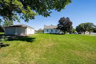 406 E Cherry St, Chatsworth, IL 60921 - Photo 42