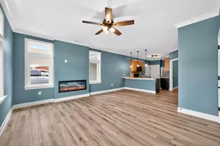 60 Kloe Ln, Sycamore, IL 60178 - Photo 2
