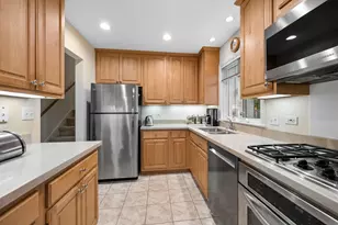90 Park Ln, Lake Bluff, IL 60044 - Photo 8