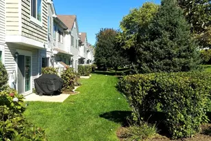 32457 N Rushmore Ave, Lakemoor, IL 60051 - Photo 2