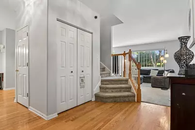 22 Clara Court, Algonquin, IL 60102 - Photo 2