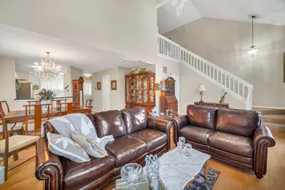 357 Arquilla Court, Bloomingdale, IL 60108 - Photo 12