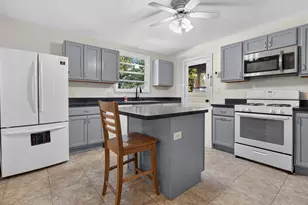 510 1/2 E Mulberry St, Bloomington, IL 61701 - Photo 22