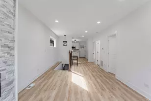 [Address not provided], Chicago, IL 60628 - Photo 6