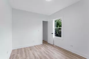 [Address not provided], Chicago, IL 60628 - Photo 14