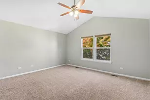 905 Indigo Ct, Hanover Park, IL 60133 - Photo 18