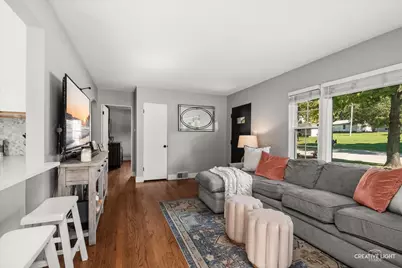 116 Westend Avenue, Westmont, IL 60559 - Photo 4