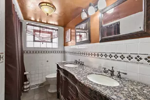 1800 Memorial Dr, Calumet City, IL 60409 - Photo 10