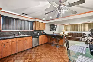 1800 Memorial Dr, Calumet City, IL 60409 - Photo 20