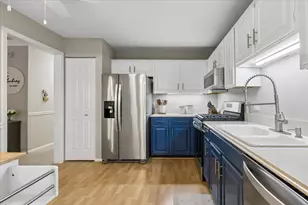 708 Burr Oak Ln, Prospect Heights, IL 60070 - Photo 8