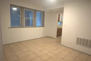 603 E 60th St, Chicago, IL 60637 - Photo 8