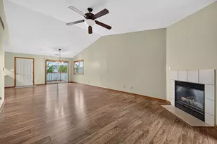 7319 Wallingford Expressway, Rockford, IL 61107 - Photo 8