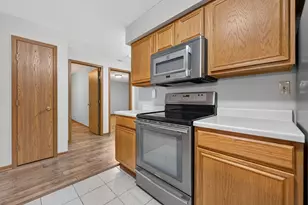 7319 Wallingford Expressway, Rockford, IL 61107 - Photo 12
