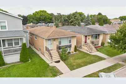 4830 N Nagle Avenue, Chicago, IL 60630 - Photo 2