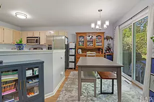 17158 W Cunningham Ct, Libertyville, IL 60048 - Photo 8
