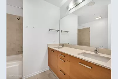 500 W Superior Street #1806, Chicago, IL 60654 - Photo 14