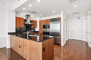 401 N Wabash Ave, Chicago, IL 60611 - Photo 4
