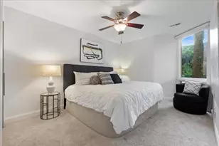 2045 N Larrabee St, Chicago, IL 60614 - Photo 10