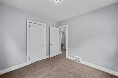 4308 12th Street, Rock Island, IL 60201 - Photo 32