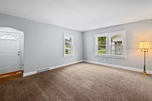 4308 12th St, Rock Island, IL 60201 - Photo 6