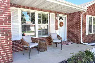 3006 Independence Dr, Peru, IL 61354 - Photo 2