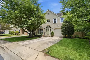12101 Gatewater Dr, Potomac, MD 20854 - Photo 2