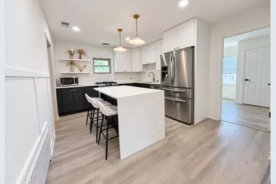 9441 Greenwood Drive, Des Plaines, IL 60016 - Photo 16