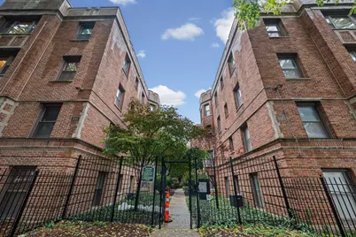 1654 W Farwell Avenue #GJ, Chicago, IL 60626 - Photo 1