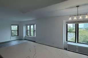 5300 S South Shore Dr, Chicago, IL 60615 - Photo 8