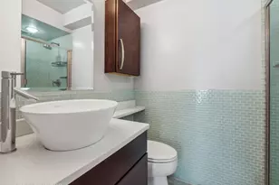 330 W Diversey Pkwy, Chicago, IL 60657 - Photo 14