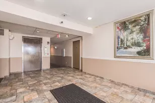 1000 Bayside Dr, Palatine, IL 60074 - Photo 6