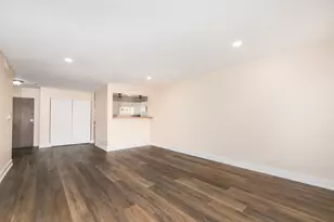 1000 Bayside Dr, Palatine, IL 60074 - Photo 14
