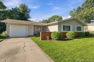 410 Harmony Dr, North Aurora, IL 60542 - Photo 1