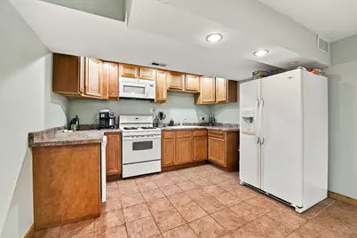 304 Edgewood Drive, Minooka, IL 60447 - Photo 32