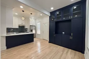 5652 S Shields Ave, Chicago, IL 60621 - Photo 8