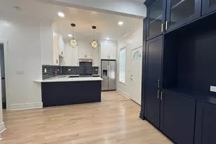 5652 S Shields Ave, Chicago, IL 60621 - Photo 10